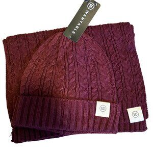 NWT Wantable Knitted Hat and Scarf Set